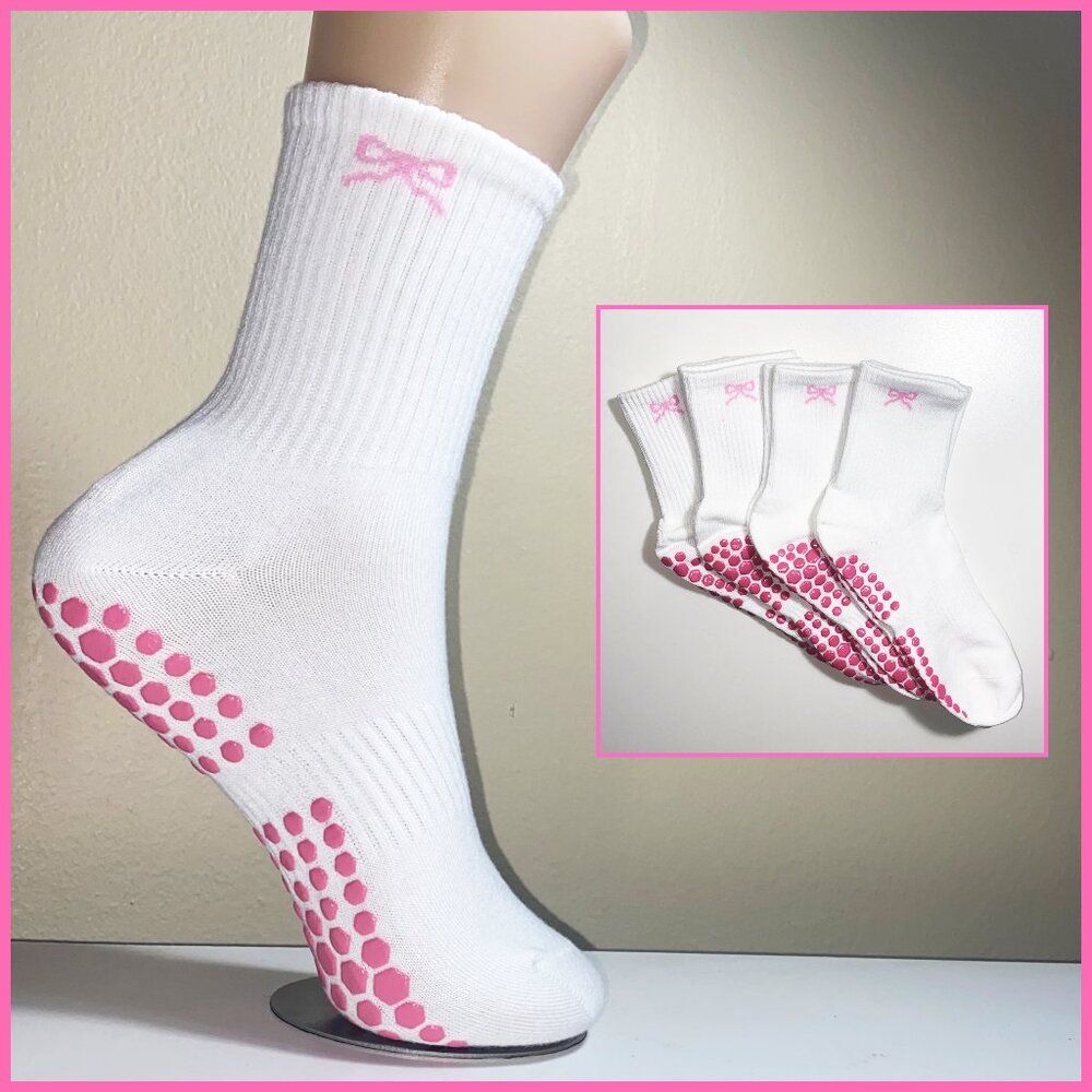 4 NEW WOMENS WHITE YOGA / PILATES SOCKS W CUTE PINK BOW PRINT & SILICONE BOTTOMS